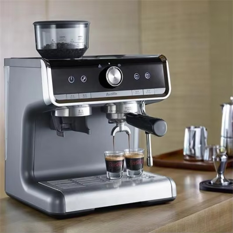 2026年注目！バリスタホームオラクルコーヒーメーカーBes - Breville Espresso Barista Express のレビューと価格
